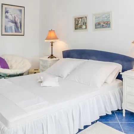 Of The Hills Llr * Оребич