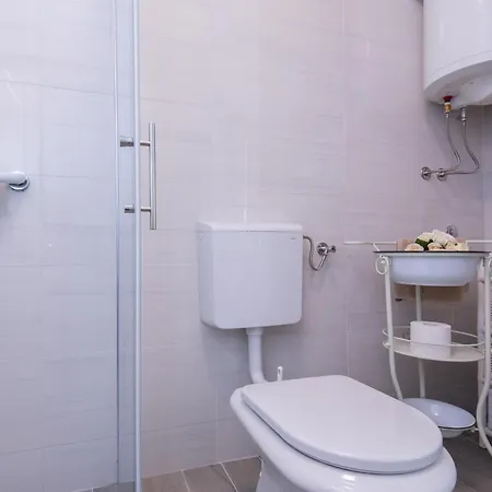 Апартаменты Of The Hills Llr