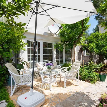 Апартаменты Of The Hills Llr *