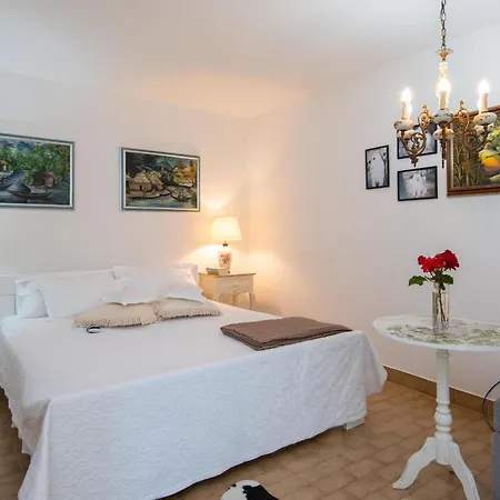 Of The Hills Llr Apartment Orebic