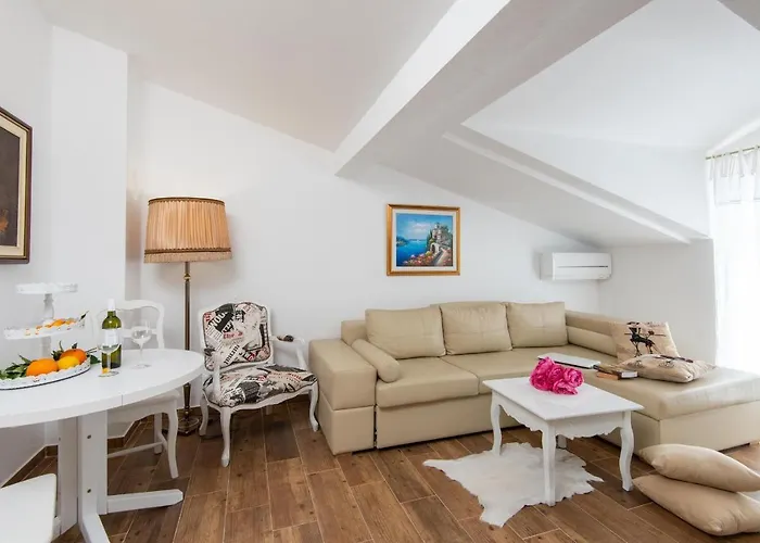 아파트 Of The Hills Llr