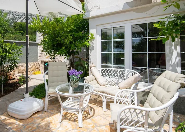 Of The Hills Llr 오레비츠