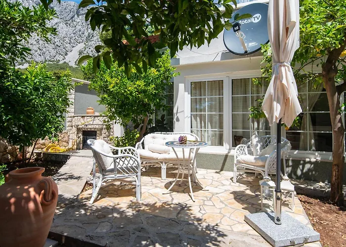 Of The Hills Llr 아파트 *